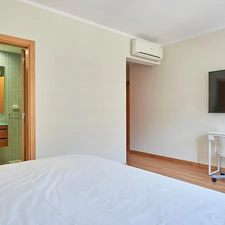 Algarve Seaside Lux W Pool Apartamento *